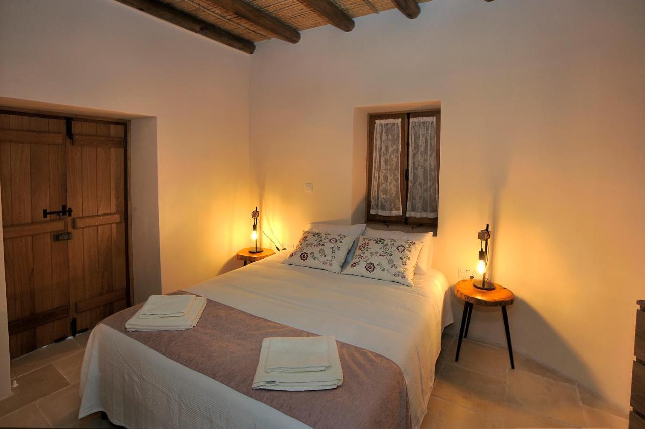 Pentasino Traditional House Agios Theodoros Buitenkant foto