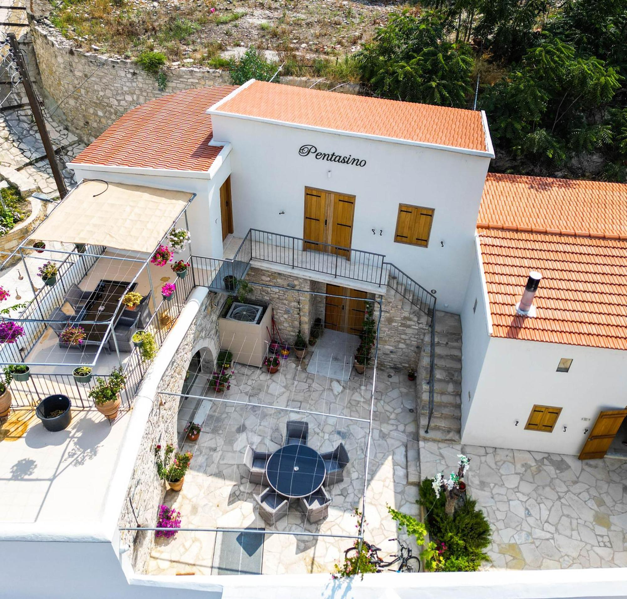 Pentasino Traditional House Agios Theodoros Buitenkant foto