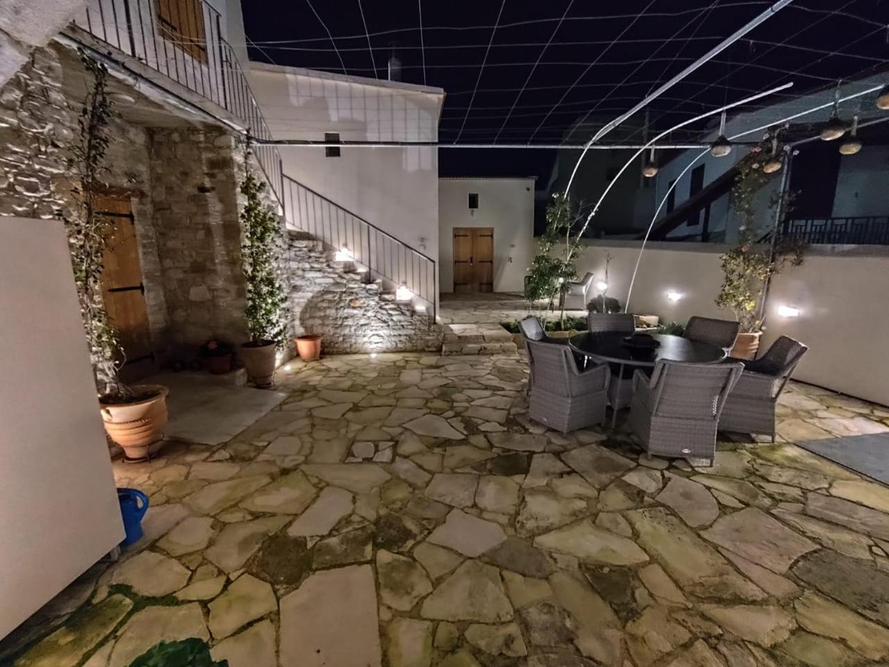 Pentasino Traditional House Agios Theodoros Buitenkant foto